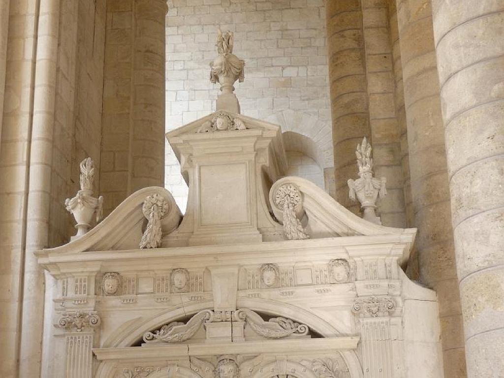 149 ABBAYE DE FONTREVRAUD_000028.jpg